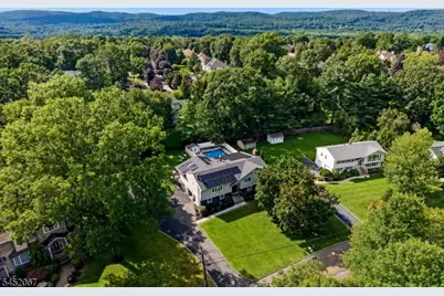 23 Douglas Dr, Montville Township, NJ 07082 - Photo 36