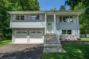 19 Hermanne Dr, Mount Olive, NJ 07836 - Photo 1