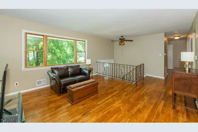 19 Hermanne Dr, Mount Olive, NJ 07836 - Photo 6