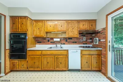 19 Hermanne Dr, Mount Olive, NJ 07836 - Photo 14