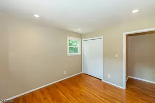 19 Hermanne Dr, Mount Olive, NJ 07836 - Photo 22