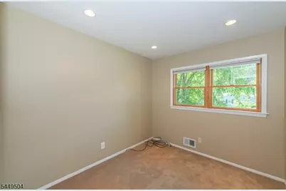 19 Hermanne Dr, Mount Olive, NJ 07836 - Photo 20