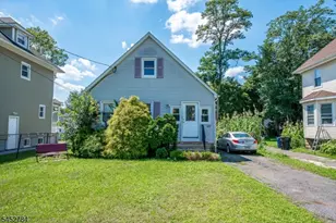 1212 Cameron Ave, Plainfield City, NJ 07060 - Photo 1