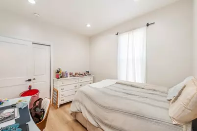 26 Dankoff Ave, Wallington, NJ 07057 - Photo 10