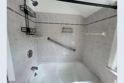 36-18 Northern Dr, Fair Lawn, NJ 07410 - Photo 10