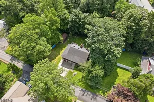 13 Woodside Dr, West Milford Twp., NJ 07480 - Photo 32
