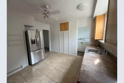545 Newark Ave, Kenilworth, NJ 07033 - Photo 20
