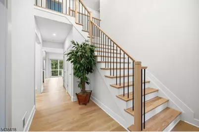 35 Sycamore Ave, Livingston, NJ 07039 - Photo 10