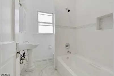 21 Sherman Ct, Bloomfield, NJ 07003 - Photo 10