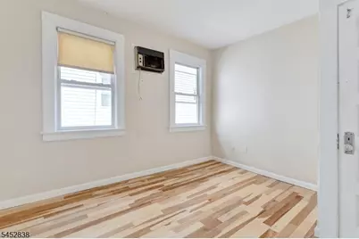 21 Sherman Ct, Bloomfield, NJ 07003 - Photo 4