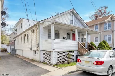 21 Sherman Ct, Bloomfield, NJ 07003 - Photo 1