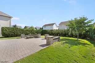 10 Willocks Cir, Franklin Township, NJ 08873 - Photo 26