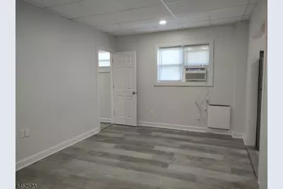 162 Hamilton Ave, Lodi, NJ 07644 - Photo 6