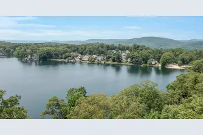 358 Lakeview Ave, Ringwood, NJ 07456 - Photo 38