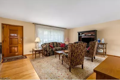 11 Landis Pl, Clifton, NJ 07013 - Photo 2