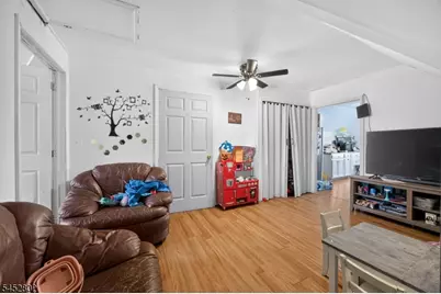128 Ackerman Ave #2, Clifton, NJ 07011 - Photo 6