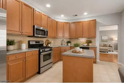 313 Edmonton Ct, Livingston, NJ 07039 - Photo 6