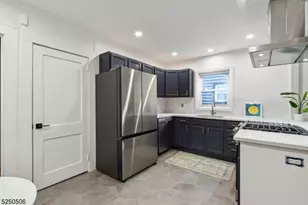 21 Central Ave, Montclair, NJ 07042 - Photo 8