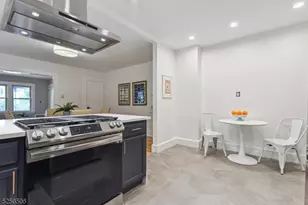 21 Central Ave, Montclair, NJ 07042 - Photo 10