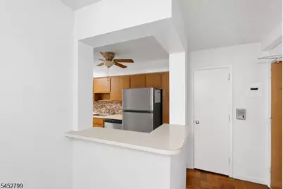 208 Anderson St #Nf3, Hackensack, NJ 07601 - Photo 14
