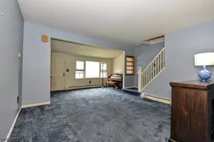 224 Romain Ave, Pompton Lakes, NJ 07442 - Photo 10