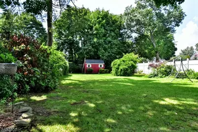224 Romain Ave, Pompton Lakes, NJ 07442 - Photo 26