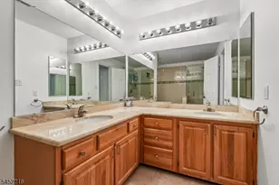 65D Winthrop Rd, Monroe Township, NJ 08831 - Photo 22