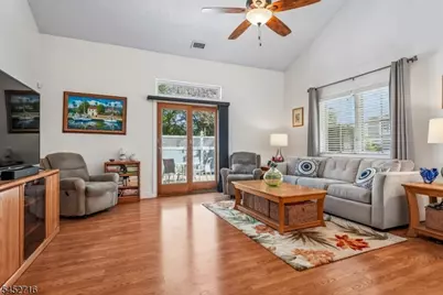 65D Winthrop Rd, Monroe Township, NJ 08831 - Photo 6