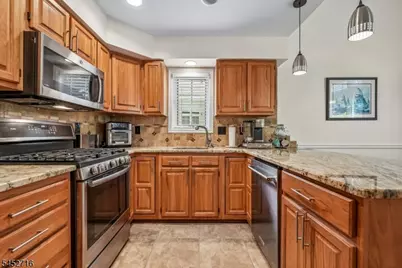 65D Winthrop Rd, Monroe Township, NJ 08831 - Photo 14