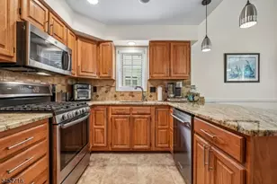 65D Winthrop Rd, Monroe Township, NJ 08831 - Photo 14