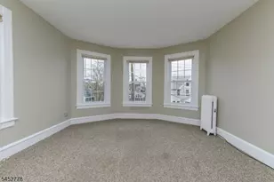 11 Montague Pl, Montclair, NJ 07042 - Photo 4