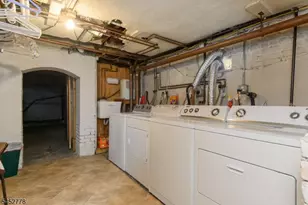 11 Montague Pl, Montclair, NJ 07042 - Photo 20
