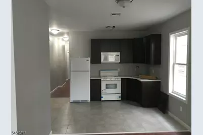 84 N Park St #4, East Orange, NJ 07017 - Photo 14