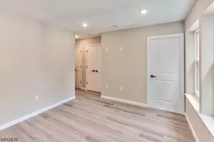 62 Columbia Ave, Newark, NJ 07106 - Photo 44