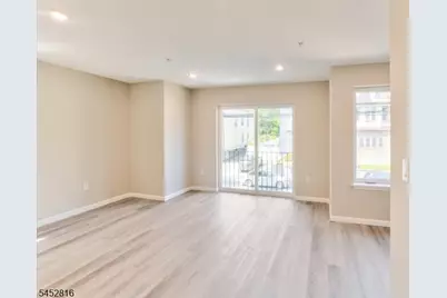 62 Columbia Ave, Newark, NJ 07106 - Photo 16