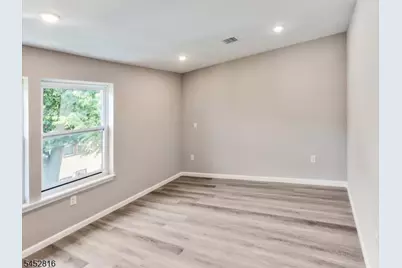 62 Columbia Ave, Newark, NJ 07106 - Photo 42