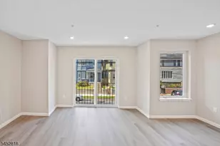 62 Columbia Ave, Newark, NJ 07106 - Photo 12