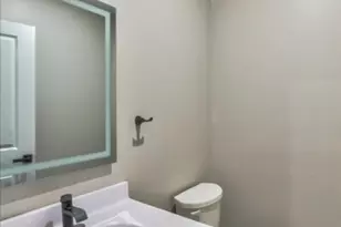 62 Columbia Ave, Newark, NJ 07106 - Photo 26