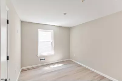 62 Columbia Ave, Newark, NJ 07106 - Photo 22