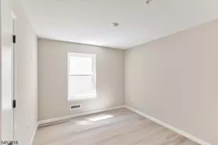 62 Columbia Ave, Newark, NJ 07106 - Photo 22