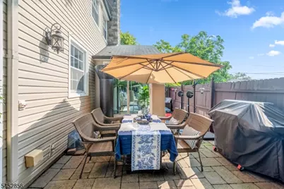 370 Putnam Rd, Union Township, NJ 07083 - Photo 20