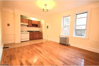161 Augusta St #C1, Irvington, NJ 07111 - Photo 4