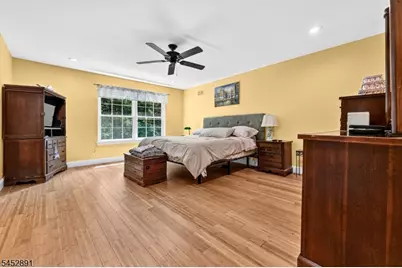 65 Freemont Ct, Franklin Township, NJ 08873 - Photo 12