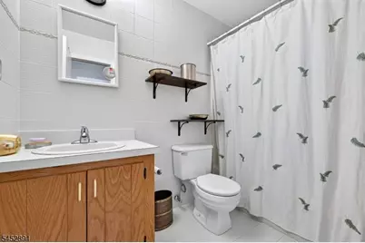 65 Freemont Ct, Franklin Township, NJ 08873 - Photo 18