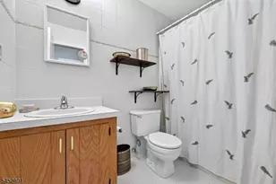 65 Freemont Ct, Franklin Township, NJ 08873 - Photo 18