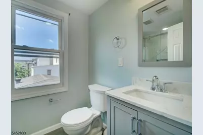 27 Honiss St, Belleville, NJ 07109 - Photo 24