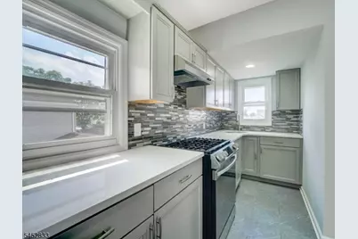 27 Honiss St, Belleville, NJ 07109 - Photo 22
