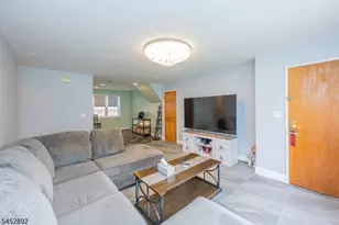 1247A Valley Rd, Wayne, NJ 07470 - Photo 8