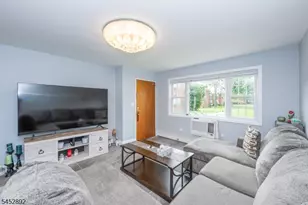 1247A Valley Rd, Wayne, NJ 07470 - Photo 10