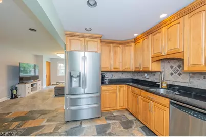 1247A Valley Rd #A, Wayne, NJ 07470 - Photo 14